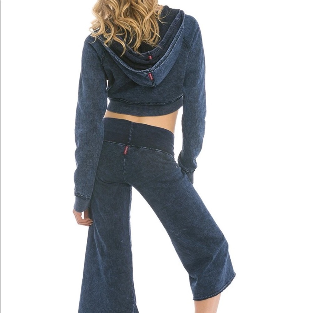 Hardtail Mineral Crop Jacket - NWT - Picture 3 of 4